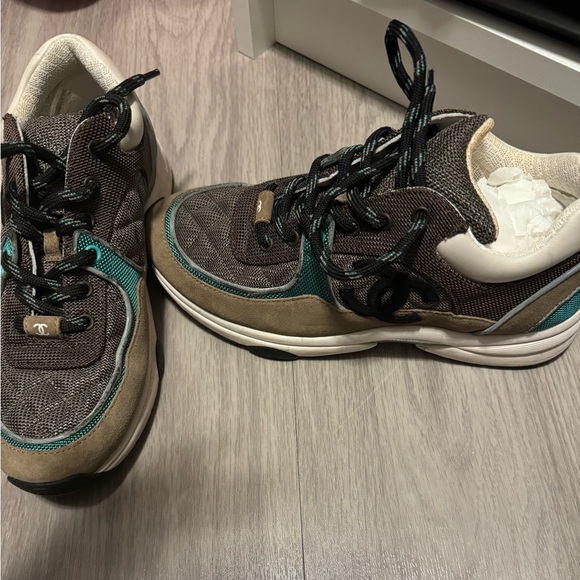 Chanel sneakers - Picture 2 of 4